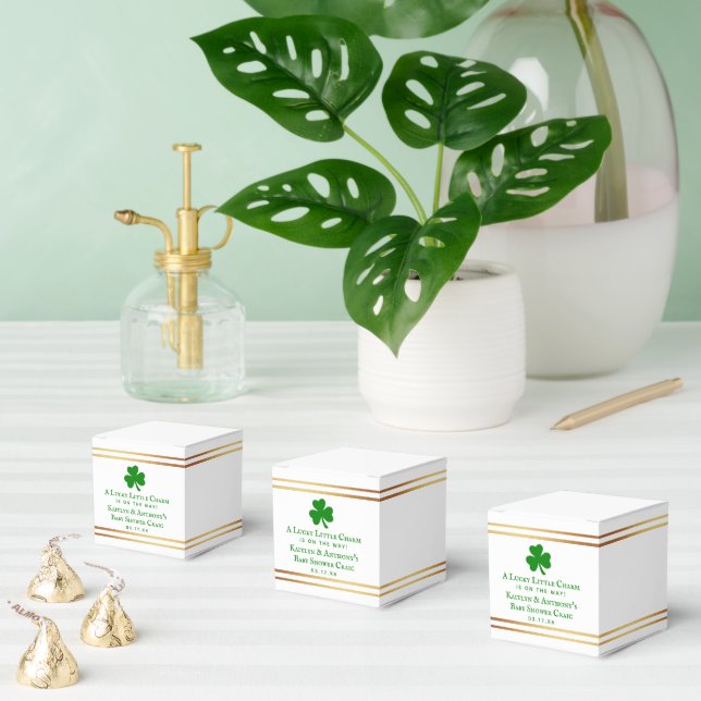Stilvolle Gold Foil St. Patrick's Day Baby Shower Geschenkschachtel (Zahlreiche)