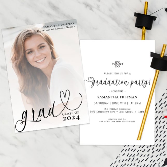Stilvolle Graduierungspartei für Script-Herz-Typog Einladung (Minimalist Graduation Announcement & Invitation )
