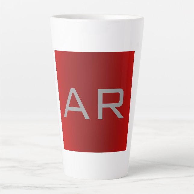 Stilvolle Gray Red Trendy Monogram Milchtasse (Vorderseite)