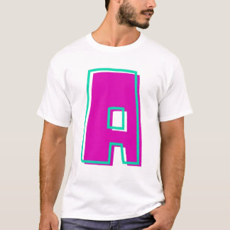 Stilvolle Magenta und Aquamariner Buchstabe A T-Shirt