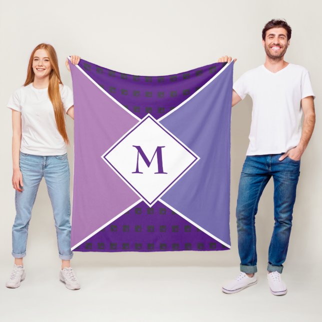 Stilvolle MONOGRAM Geometric | Lila Mauve Lilac Fleecedecke (Beispiel)