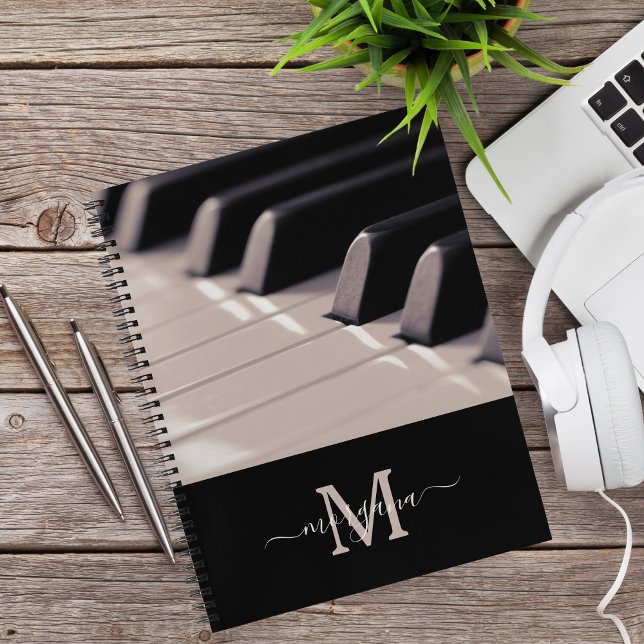 Stilvolle Monogram Piano Teacher Black and White Notizbuch (Von Creator hochgeladen)