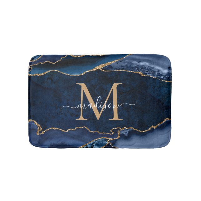 Stilvolle Navy Blue Gold Agate Geode Chic Monogram Badematte (Vorderseite)