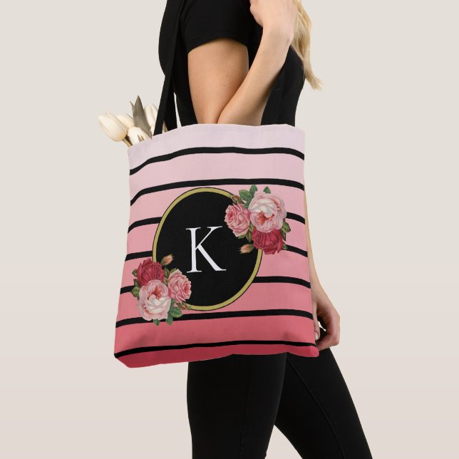 Stilvolle Ombre Stripte Blush Rose Schwarzes Monog (Von Nahem)