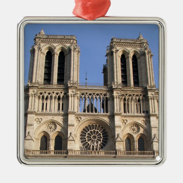 Stilvolle Ornamente mit Notre Dame de Paris (Vorne)