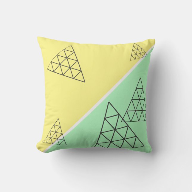 Stilvolle Pyramid Triangle Geometry Pastel Kissen (Vorderseite)