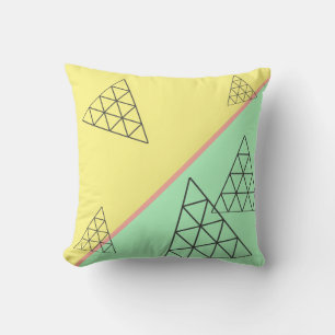Stilvolle Pyramid Triangle Geometry Pastel Kissen