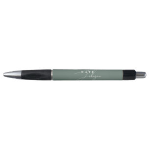 Stilvolle Sage Green Signature Script Monogram Kugelschreiber