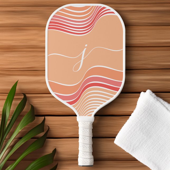 Stilvolle Script Monogram Abstrakt Retro Pink Wavy Pickleball Schläger (Stylish Script Monogram Abstract Retro Pink Wavy Pickleball Paddle)