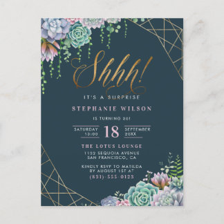 Stilvolle Script Succulents Überraschung Geburtsta Einladungspostkarte
