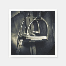 Stilvolle Silver Stirrups auf English Riding Saddl Serviette