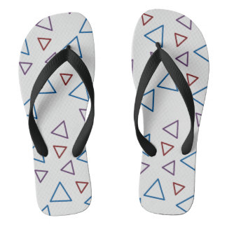 Stilvolle Slippers mit mehrfarbigen Dreiecken Flip Flops