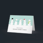 Stilvolle Snowmen Business/Corporate Holiday Card Feiertagskarte<br><div class="desc">Freuen Sie sich in dieser Urlaubssaison auf die schicken und stilvollen Urlaubskarten von Orange Pulp Design. Die Hintergrundfarbe kann online angepasst werden, oder besuchen Sie orangepulpdesign.com für weitere verfügbare Farben. Auf Anfrage können Sie auch Farben und passende Artikel auswählen. Bitte kontaktieren Sie uns für Hilfe.</div>