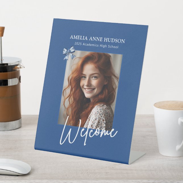 Stilvolle Trendy Foto Blue Graduation Party Willko Sockelschild (In SItu)