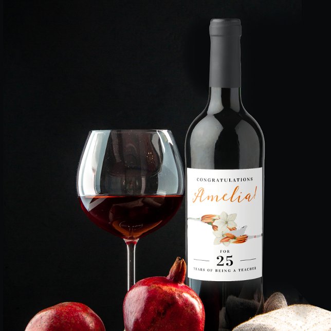 Stilvolle White Lily Retro Jubiläum Floral Weinetikett (Von Creator hochgeladen)