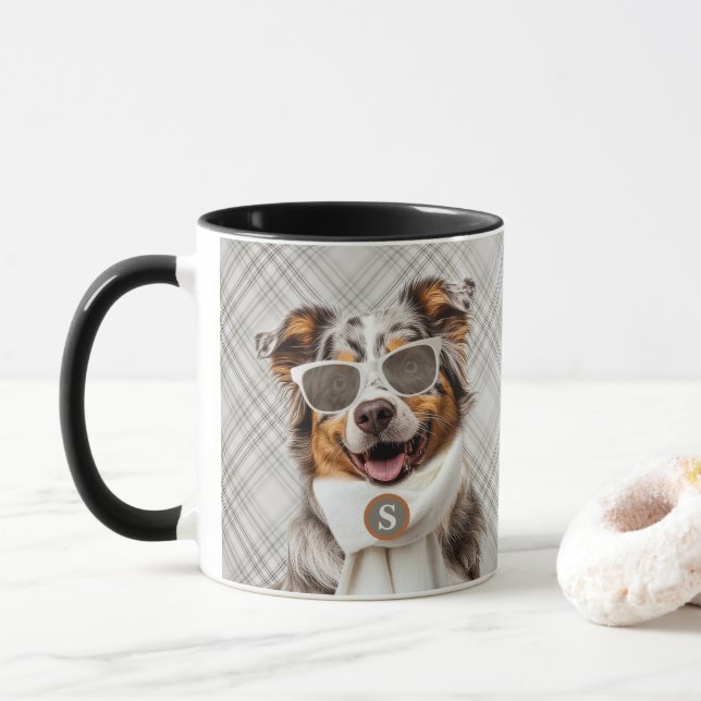Stilvoller Australian Shepherd Hund und Karomuster Tasse (Mit Donut)