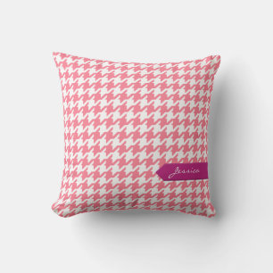 Stilvoller klassischer rosa Houndstooth mit Monogr Kissen
