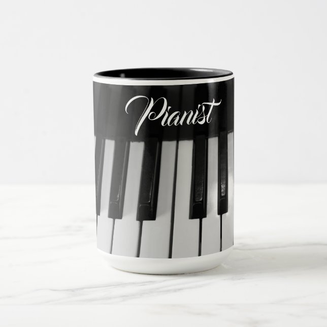 Stilvoller professioneller Pianist Tasse (Zentrum)