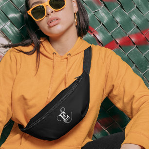 Stilvoller schwarzer Kalligrafie-Name und Monogram Bauchtasche