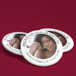 Stilvoller Stolz auf unser Abitur | FOTO Button<br><div class="desc">Ein schlichter und dennoch eleganter Abschluss-Button personalisiert mit Ihrem Lieblingsfoto Ihres Absolventen und Typografie,  die "stolz auf unseren Absolvent" ihre Klasse und ihren Namen.</div>