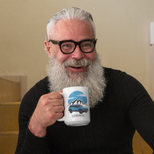 Stilvolles ikonisches Outdoor-Geländefahrzeug  Kaffeetasse