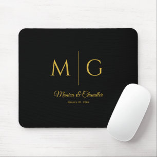 Stilvolles Monogramm mit Paarnamen Schwarz Mousepad