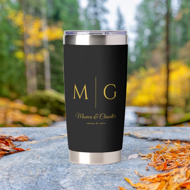 Stilvolles Monogramm mit Paarnamen Schwarz Thermobecher (Außenbereich (gedreht))