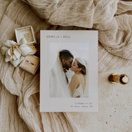Stilvolles neutrales Foto Minimalistische Hochzeit Save The Date