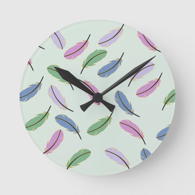 Stilvolles Pastell-Federn-Muster Runde Wanduhr (Vorderseite)