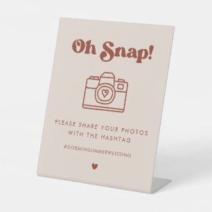 Stilvolles Retro Peach Pink Oh Snap Wedding Hashta Sockelschild