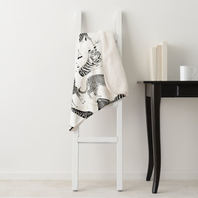 Stilvolles Schwarz-Weiß-Jungle-Tiermuster Sherpadecke (Beispiel)