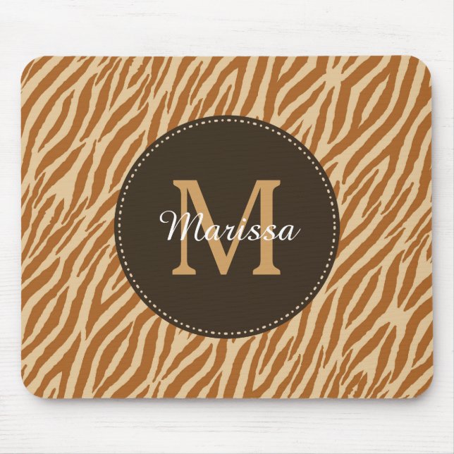 Stilvolles Tawny Brownzebra-Druck-Monogramm und Mousepad (Vorne)