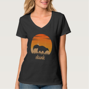 Stinktier Tier Heiß Im Mounta In Der Natur T-Shirt