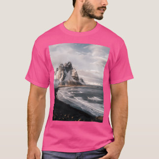 Stokksnes Icelandic Mountain Beach Sunset - Landsc T-Shirt