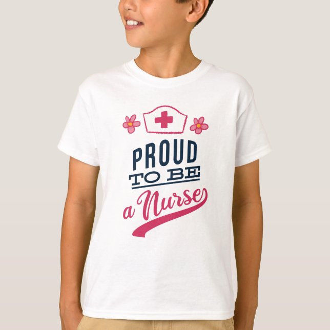 Stolz als Krankenschwester T-Shirt (Vorderseite)