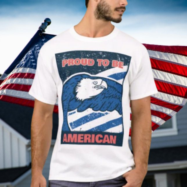 Stolz, Amerikaner zu sein T-Shirt (Von Creator hochgeladen)