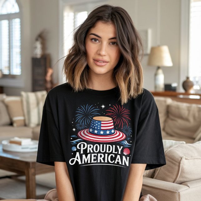 Stolz amerikanisch - Patriotic Beach Sunhat T-Shirt (Von Creator hochgeladen)