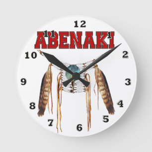 Stolz auf Abenaki Runde Wanduhr