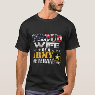 Stolz auf das Militär eines Armeeveteran unter ame T-Shirt