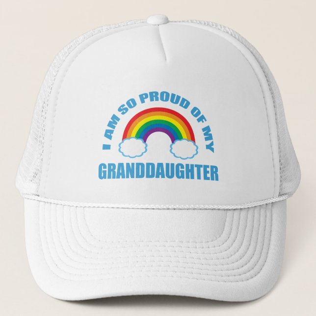 Stolz auf meine Enkeltochter Rainbow Grandeltern Truckerkappe (Vorderseite)