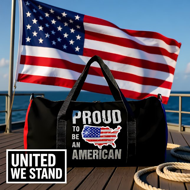 Stolz, ein Amerikaner zu sein Duffle Bag (Von Creator hochgeladen)