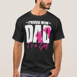 Stolz neuer Papa Es ist ein Niedlicher Kindervater T-Shirt