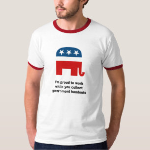 Stolz zu arbeiten, während Sie Mitteilungsblätte T-Shirt
