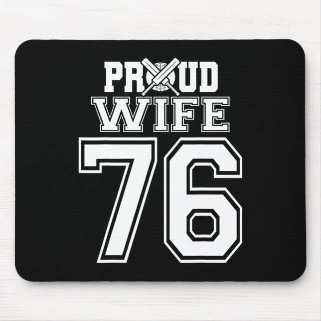 Stolze Cricket-Frau Nummer 76  Mousepad (Vorne)