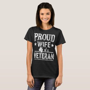 Stolze Ehefrau eines Veterans T-Shirt