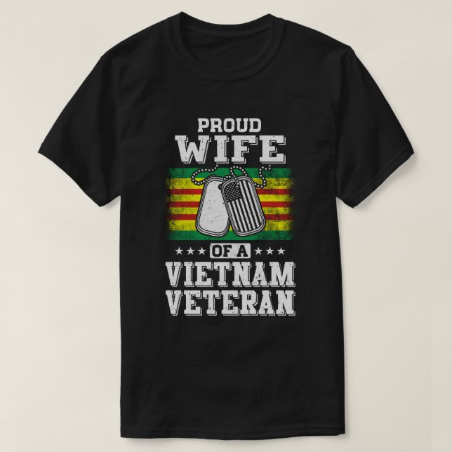 Stolze Ehefrau eines VietNam Veteran Husband T-Shirt (Design vorne)