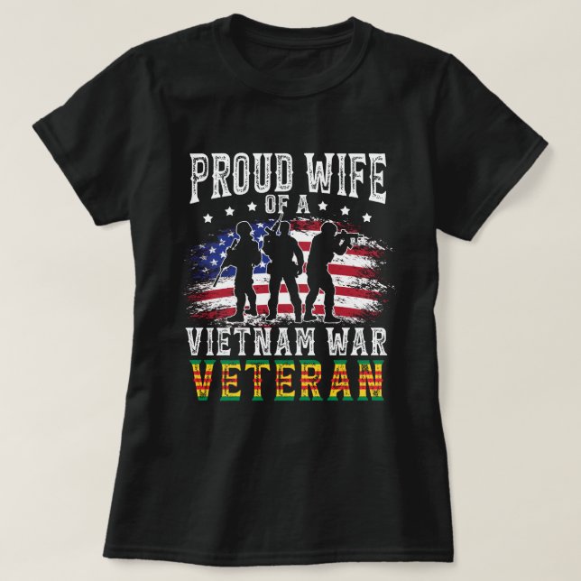Stolze Ehefrau eines vietnamesischen Veteranen| Pr T-Shirt (Design vorne)