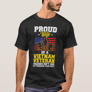 Stolze Ehefrau eines vietnamesischen Veteranen T-Shirt