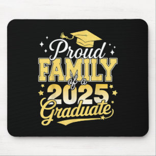 Stolze Familie eines Absolventen 2025 Vater Mutter Mousepad