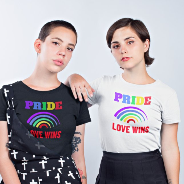 Stolze Liebe gewinnt LGBT Künstlerisch Rainbow Whi T-Shirt (Von Creator hochgeladen)